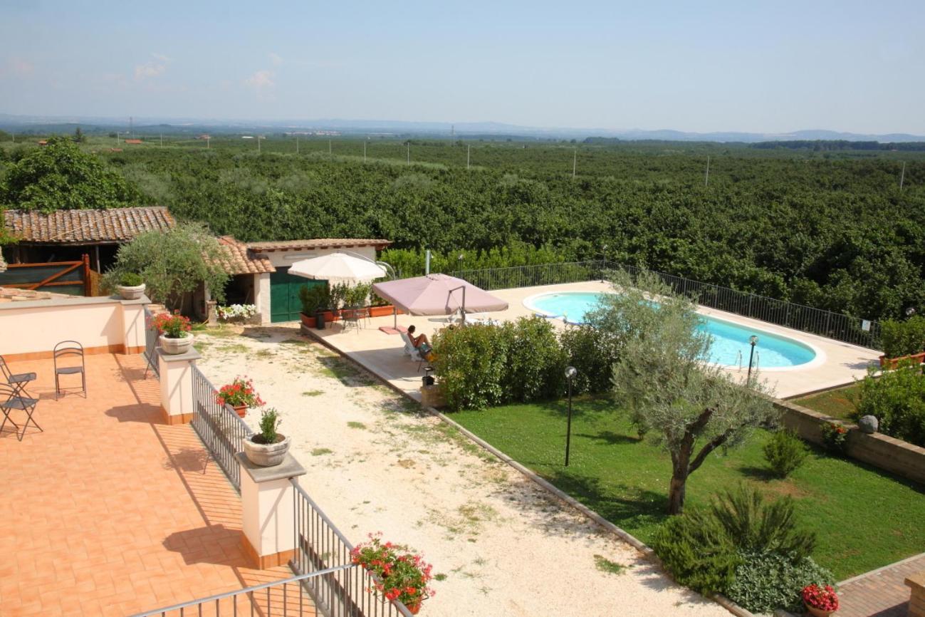 Agriturismo Casale Zuccari Caprarola Exterior foto